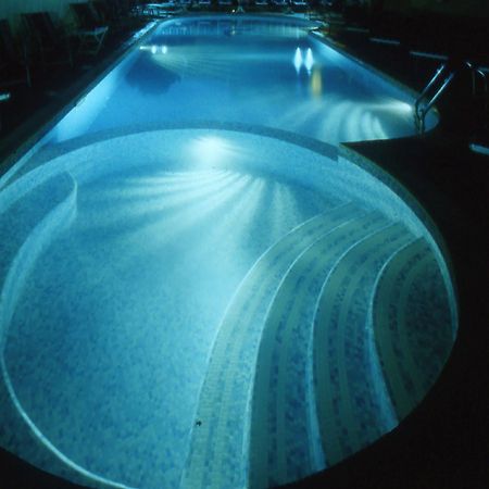 Hotel Orizzonti Rimini Buitenkant foto