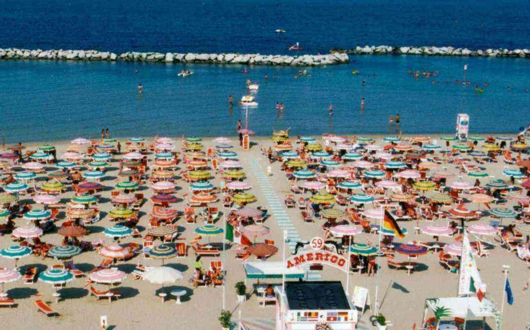 Hotel Orizzonti Rimini Buitenkant foto