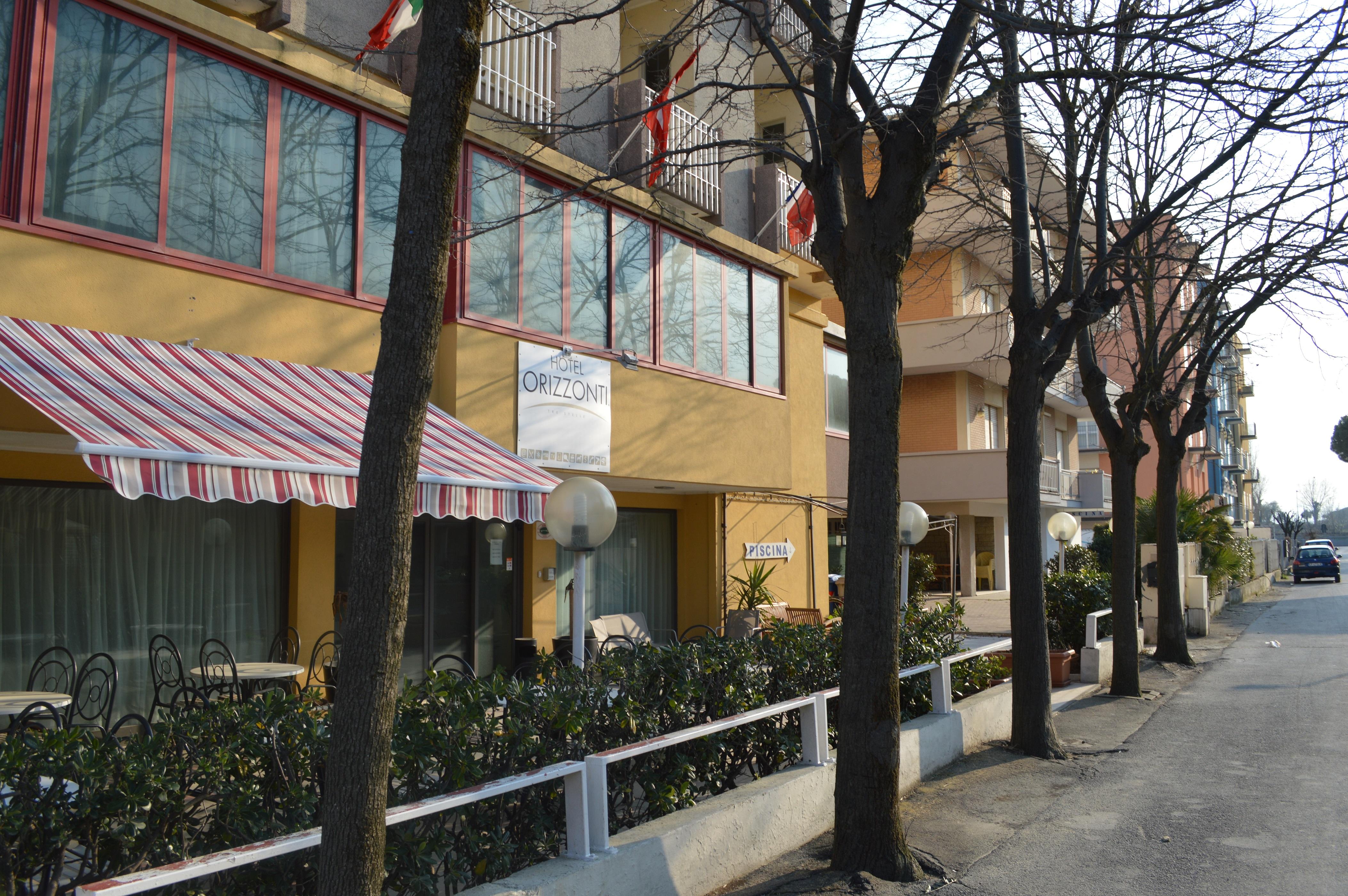 Hotel Orizzonti Rimini Buitenkant foto