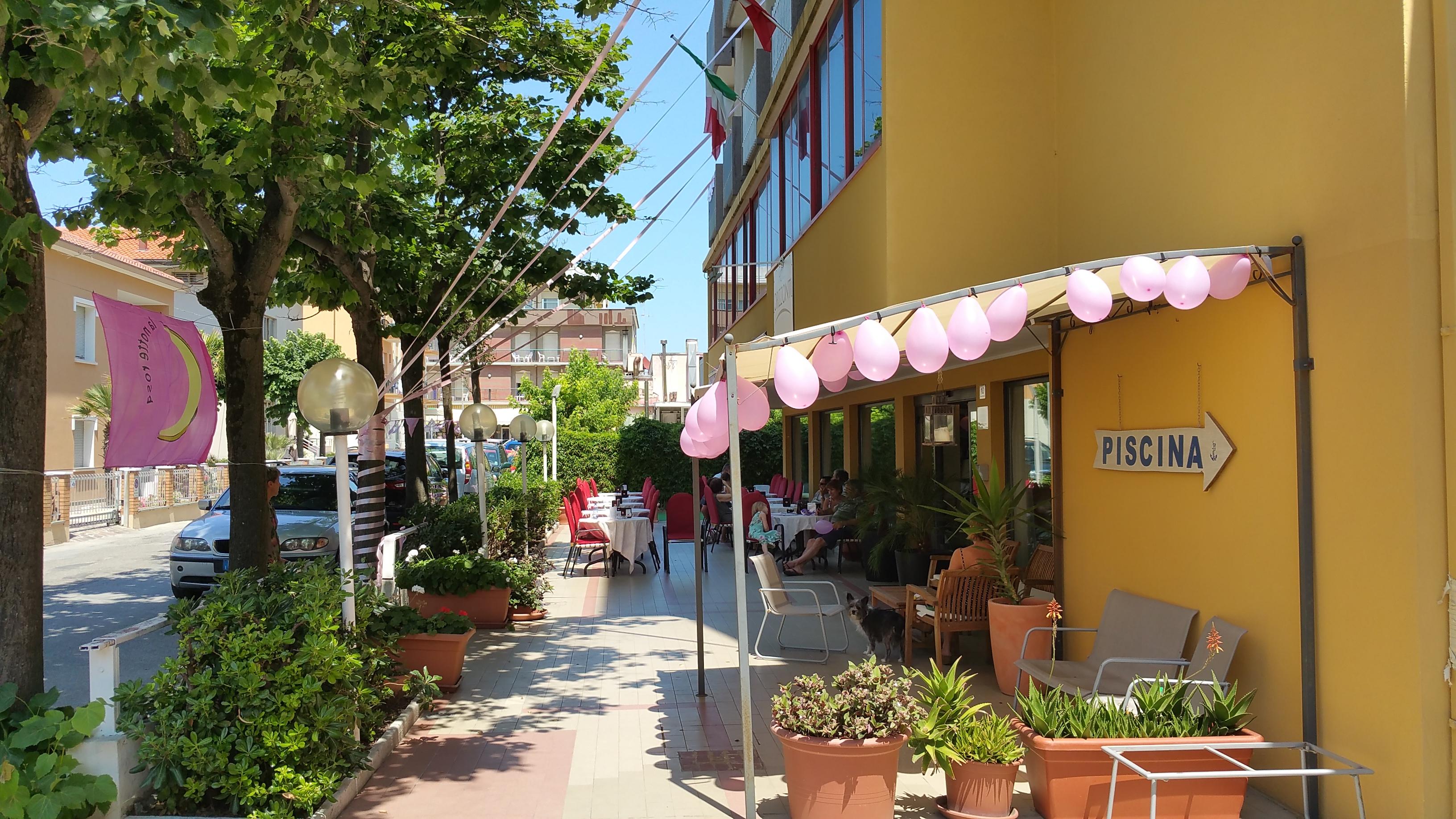 Hotel Orizzonti Rimini Buitenkant foto