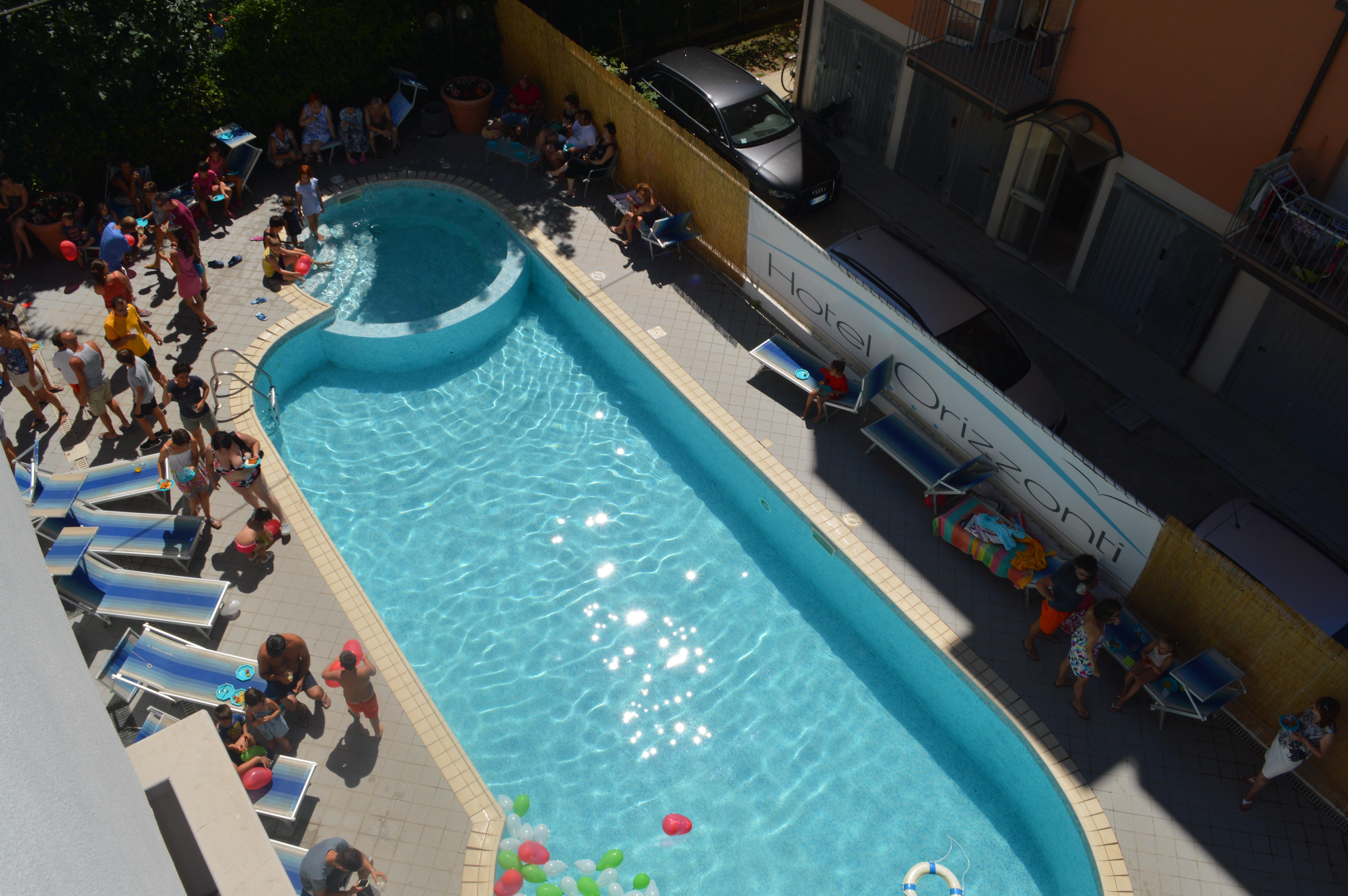 Hotel Orizzonti Rimini Buitenkant foto